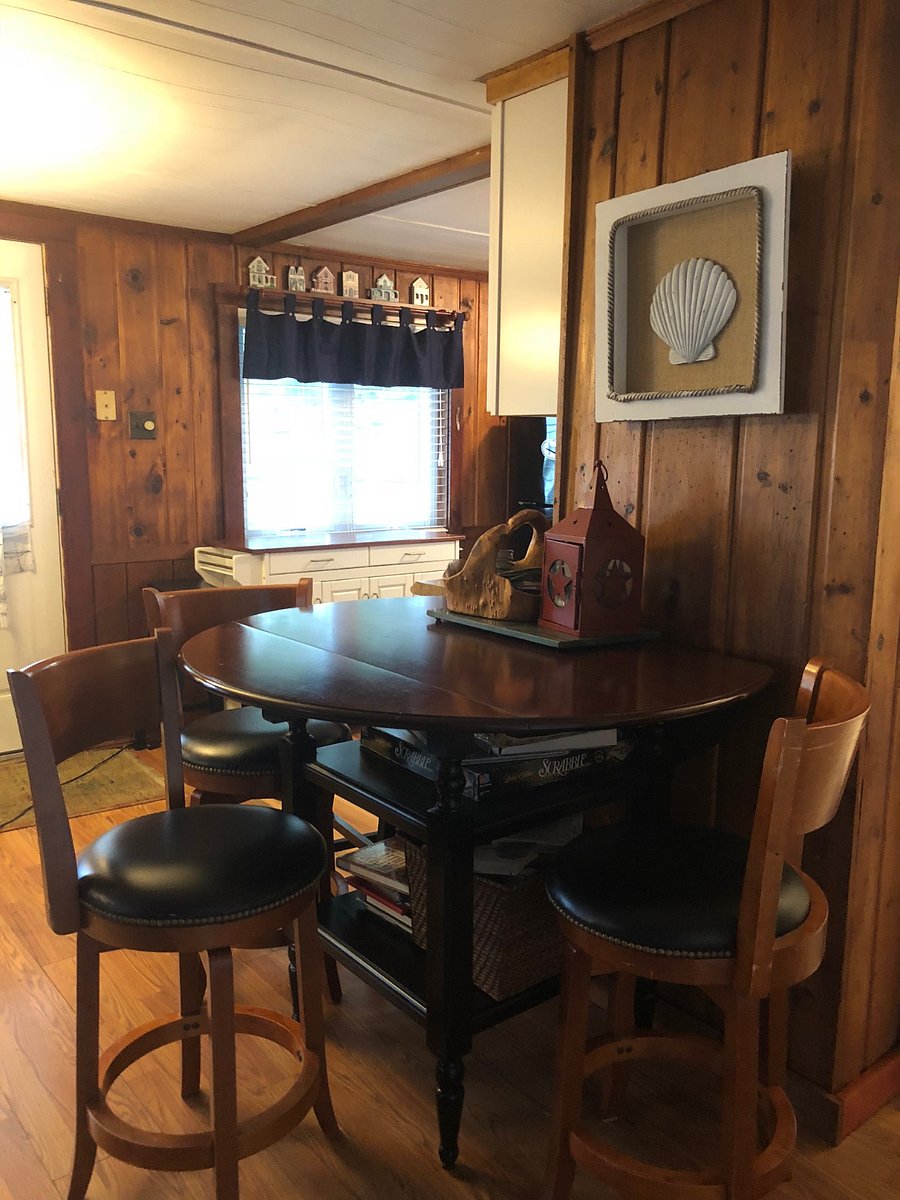 High top seating for 4 close to kitchen for ease!