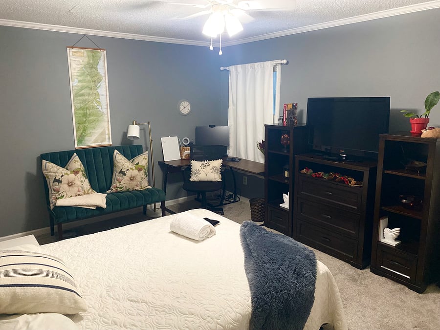 Seating Area, Large L-Shaped Working Desk, Big TV, Dresser, Bookshelves and Storage