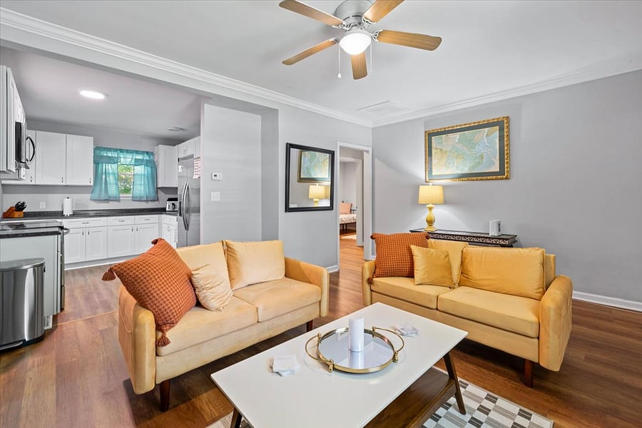 living room/ kitchen