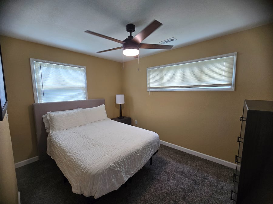 Furnished Finder property 1012930_1 photo 12