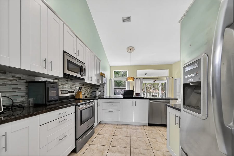 Furnished Finder property 1012942_1 photo 6