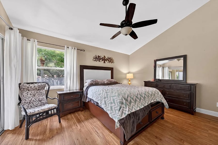 Furnished Finder property 1012942_1 photo 11