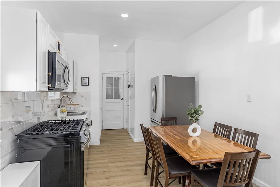 Furnished Finder property 1012955_1 photo 3