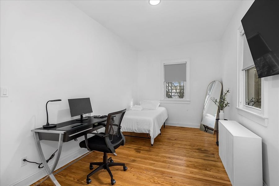 Furnished Finder property 1012955_1 photo 24