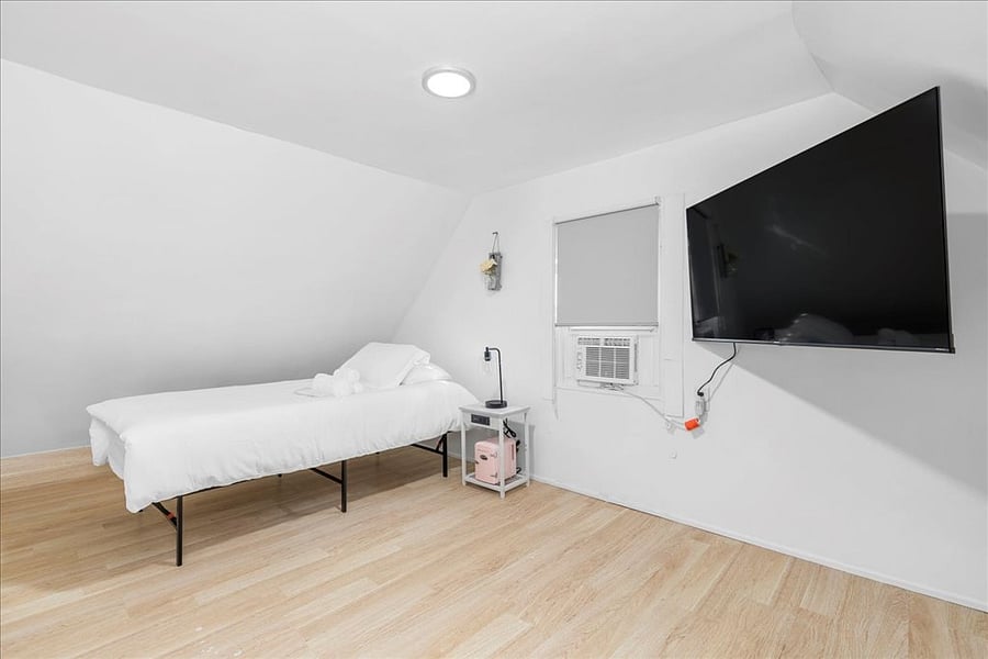 Furnished Finder property 1012955_1 photo 26