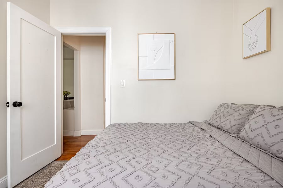 Furnished Finder property 1012957_1 photo 18