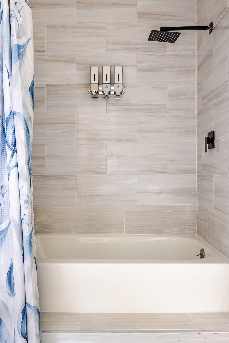 Furnished Finder property 1012957_1 photo 31