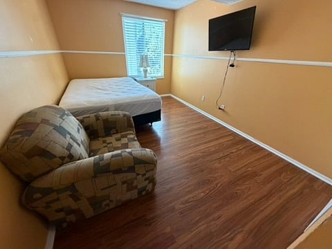 Furnished Finder property 1012979_1 photo 12