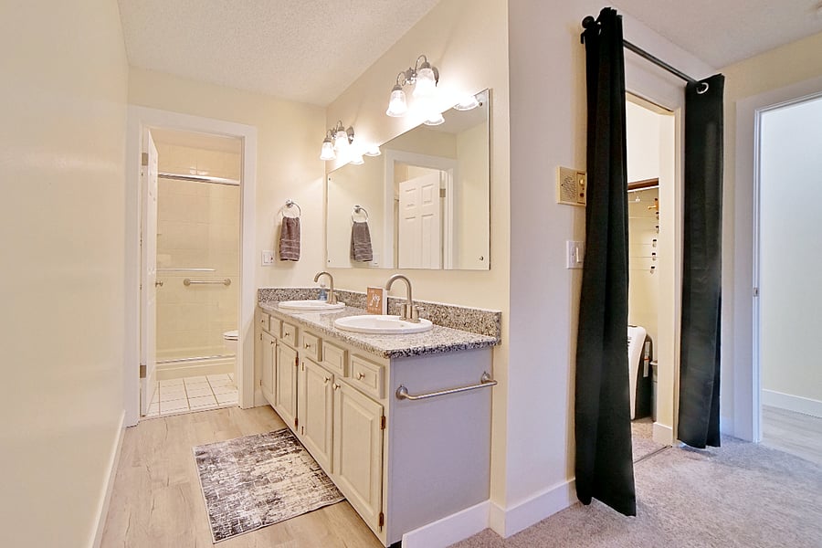 Furnished Finder property 1013000_1 photo 17