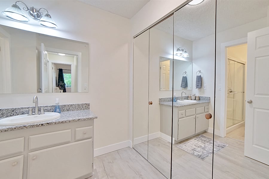 Furnished Finder property 1013000_1 photo 18