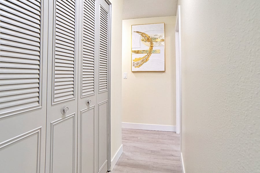 Furnished Finder property 1013000_1 photo 26