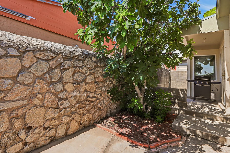 Furnished Finder property 1013016_1 photo 37