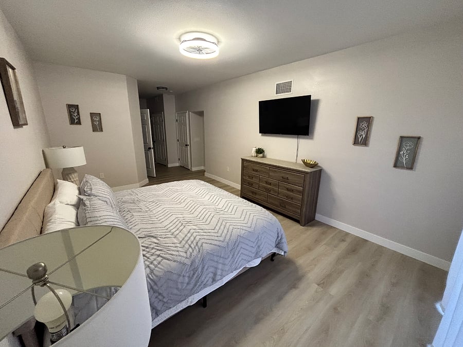 Furnished Finder property 1013054_1 photo 12