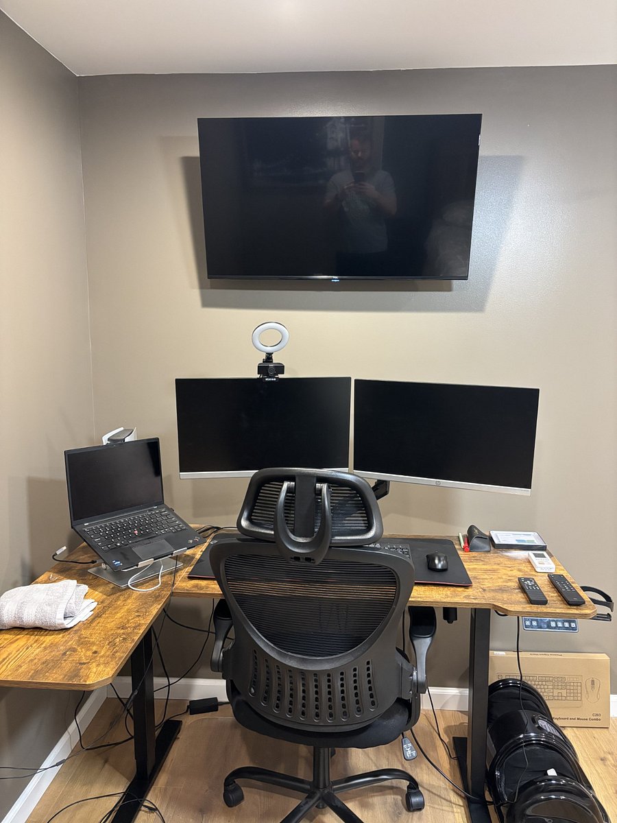 Finished basement - Office