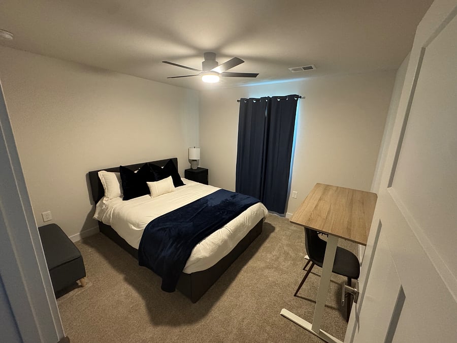Guest Bedroom 2 with Sit/Stand Desk