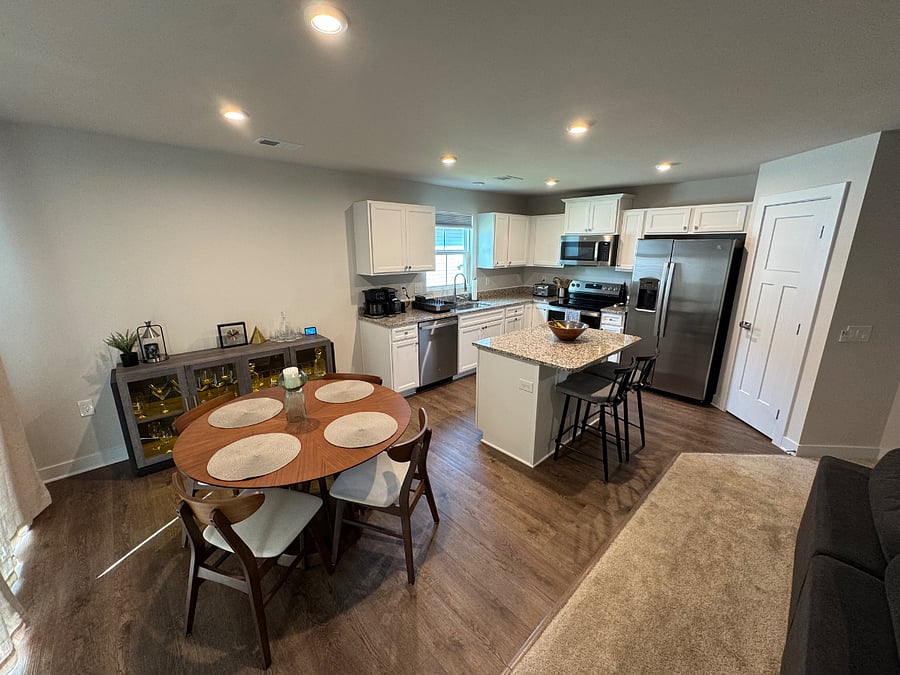 Dining room & Kitchen
