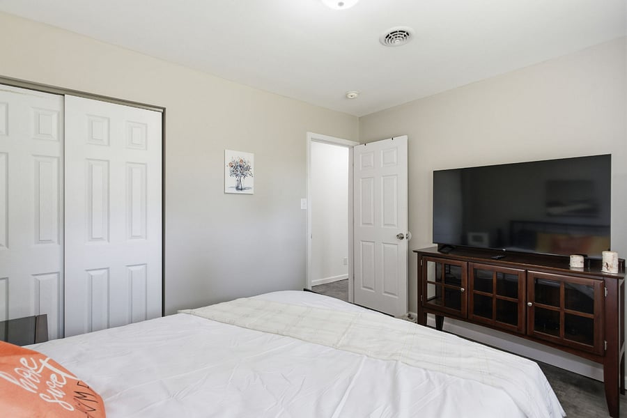 Furnished Finder property 1013108_1 photo 23