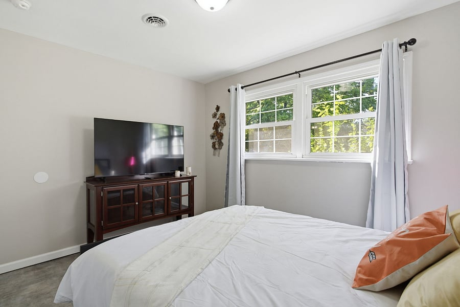 Furnished Finder property 1013108_1 photo 22