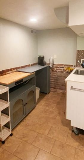 Kitchen Adjustable Surface/Counters