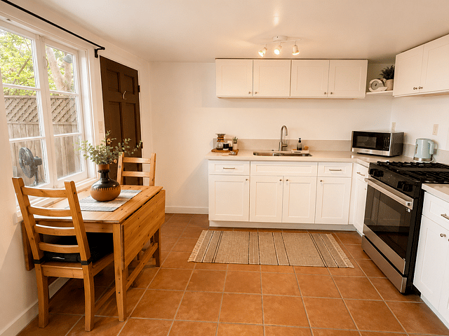 Kitchen-downstairs
