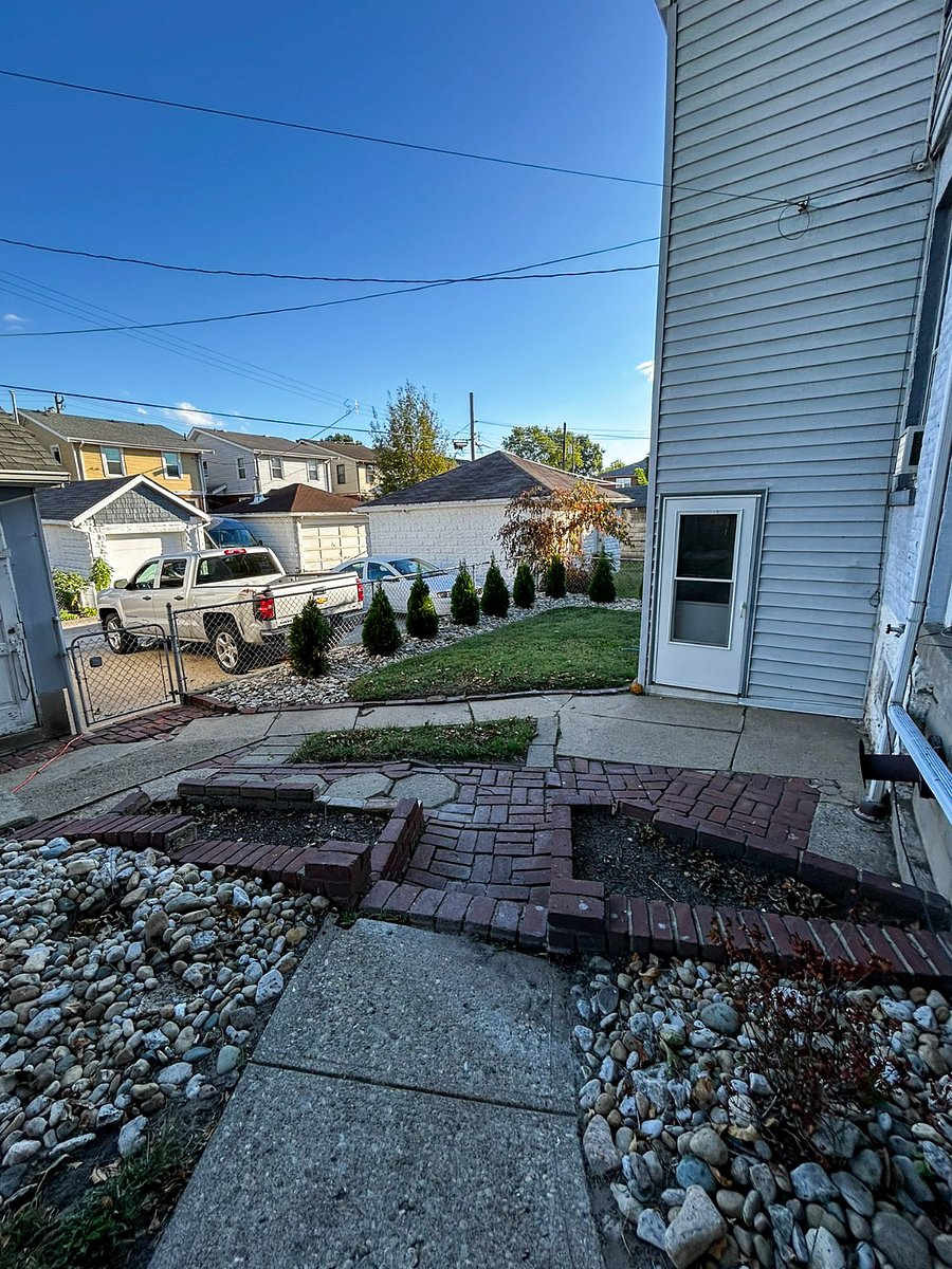Furnished Finder property 1013155_1 photo 24