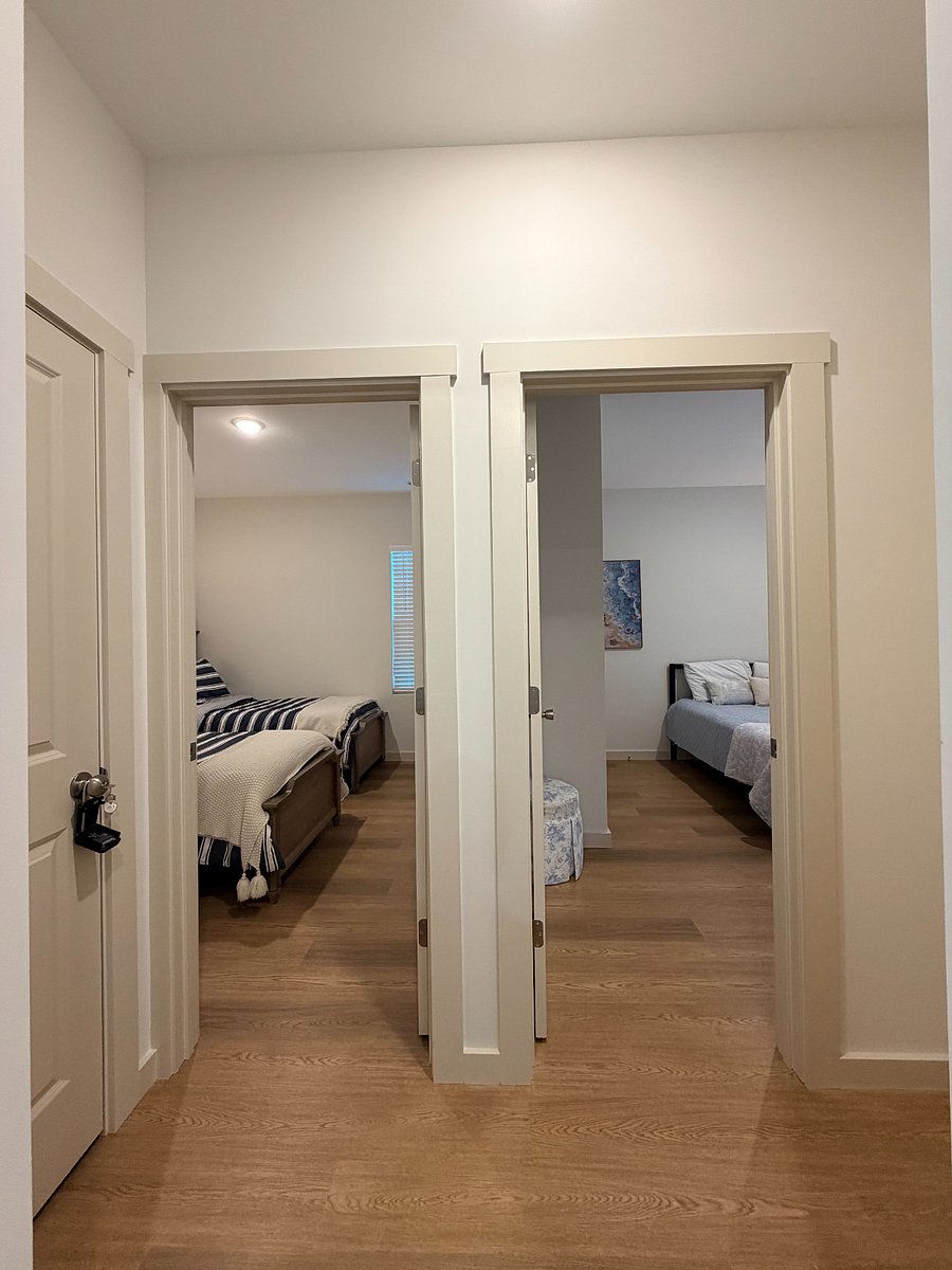 Furnished Finder property 1013196_1 photo 23