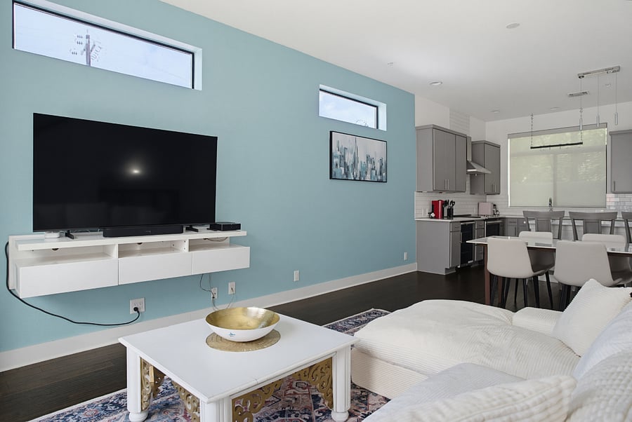 Furnished Finder property 1013245_1 photo 2