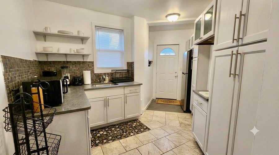 Furnished Finder property 1013296_1 photo 5