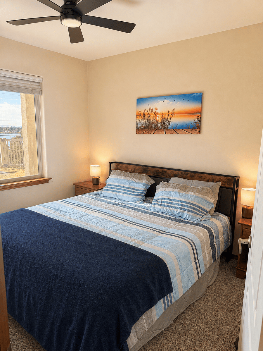 King bedroom with lake view