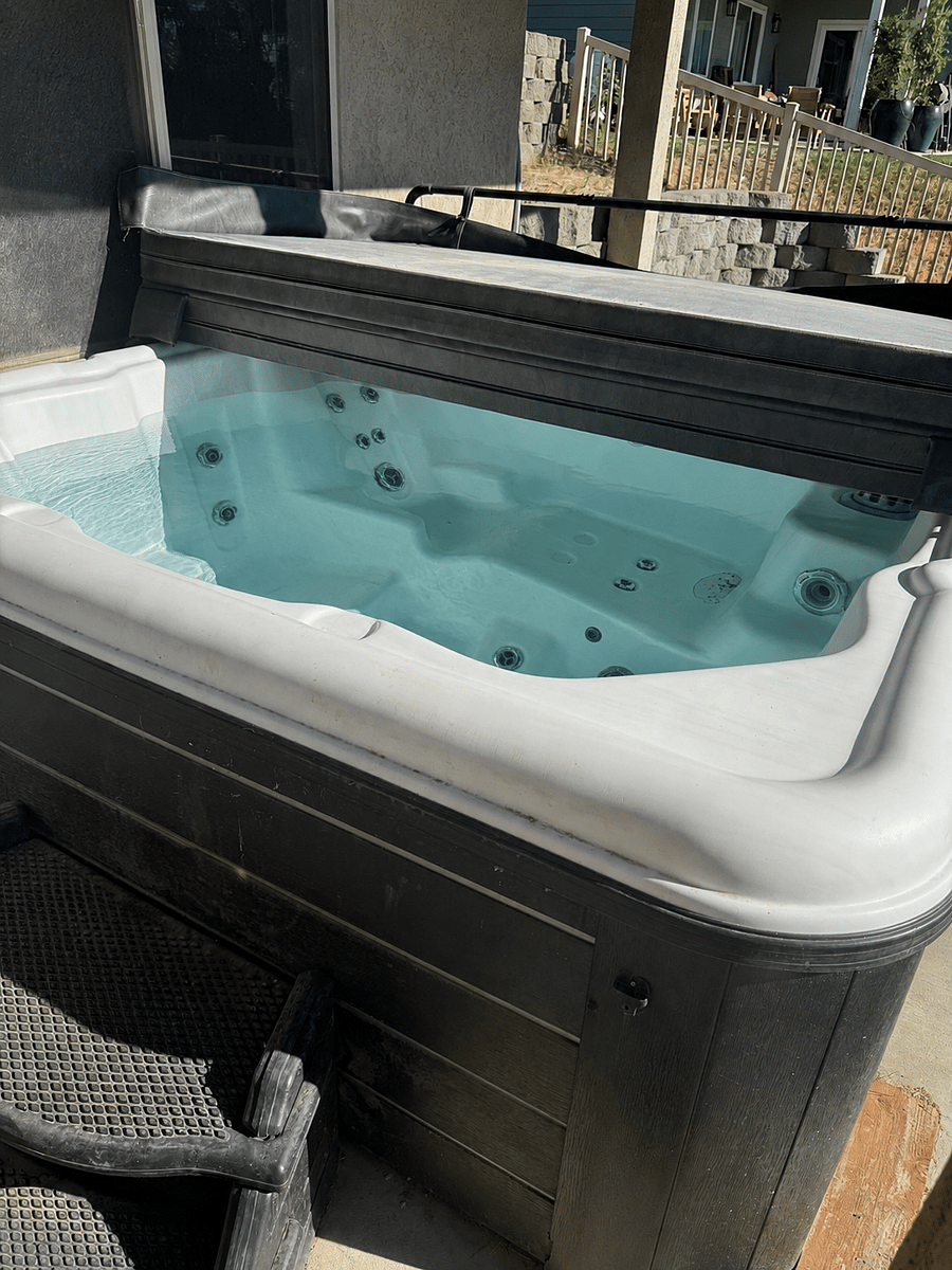 Hot tub