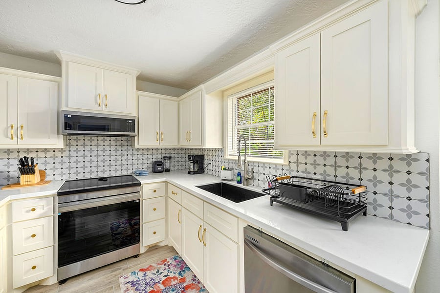 Furnished Finder property 1013348_1 photo 14