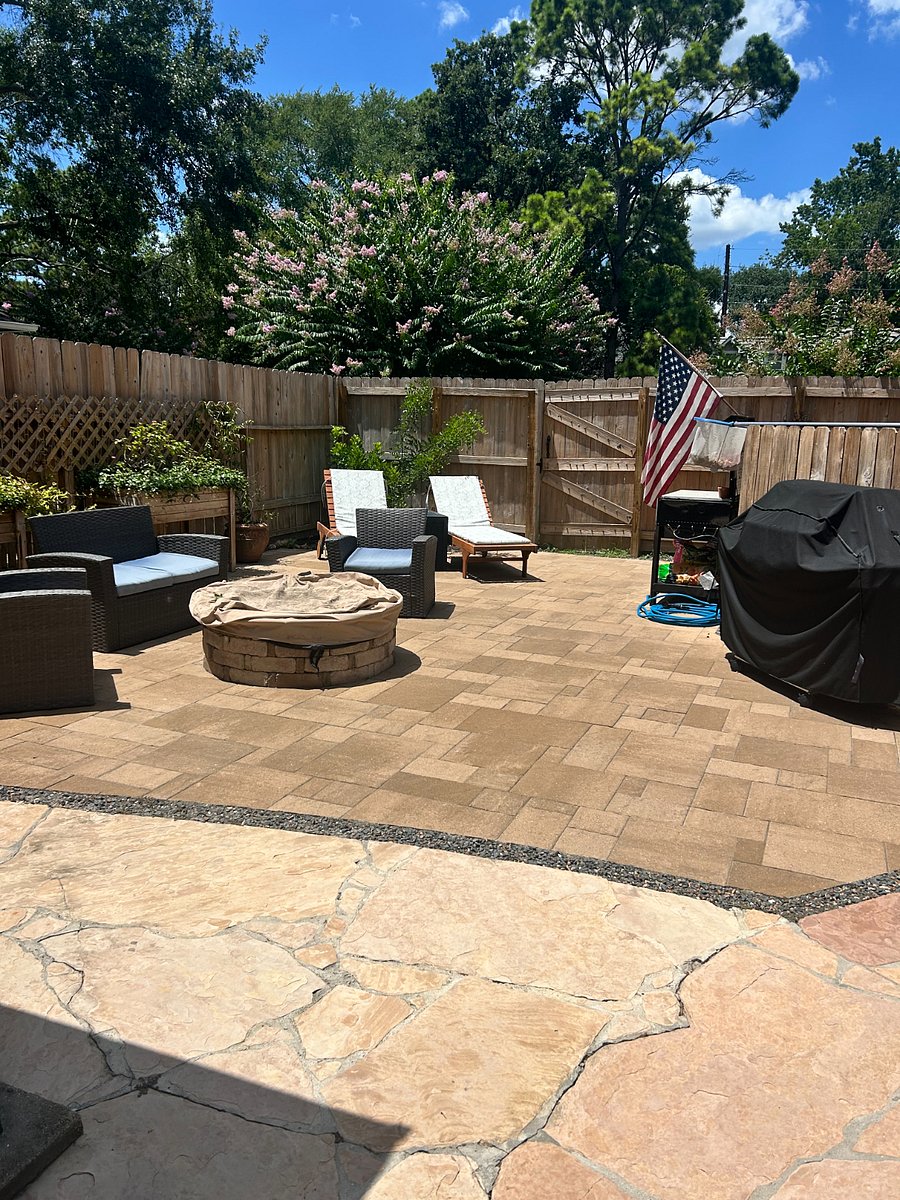 Winter Firepit and lounging chairs