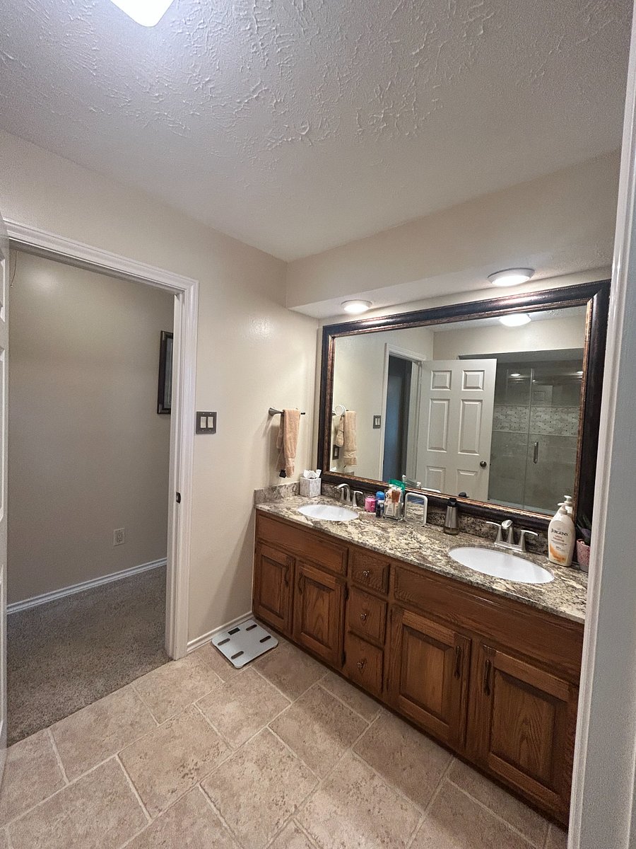 Dual vanities so no sharing required