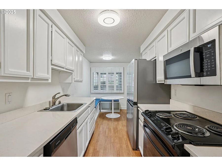 Furnished Finder property 1013367_1 photo 9