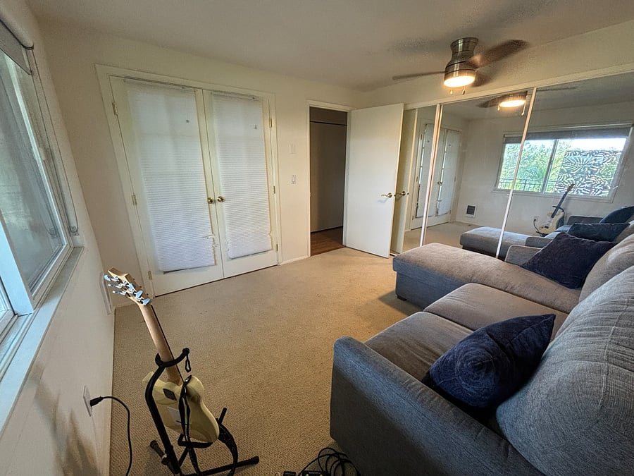 Bedroom 2 (furnished)