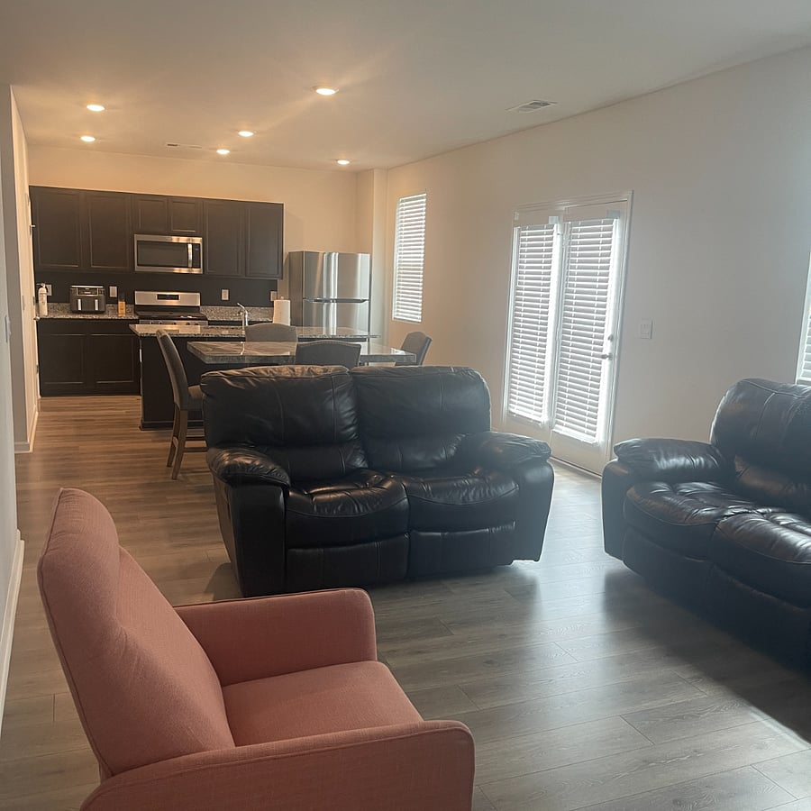 Furnished Finder property 1013373_1 photo 3