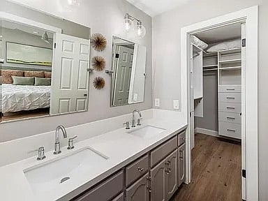 Furnished Finder property 1013398_1 photo 12