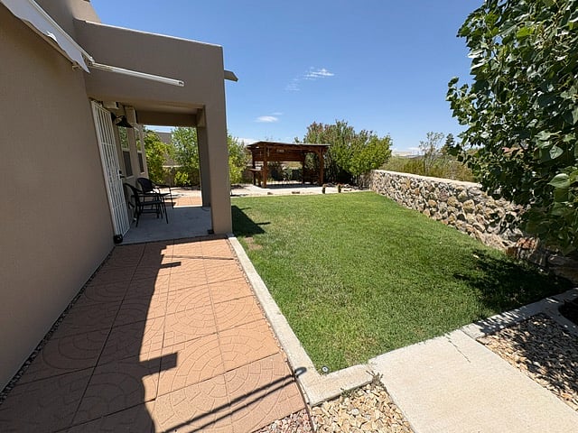 Furnished Finder property 1013410_1 photo 27