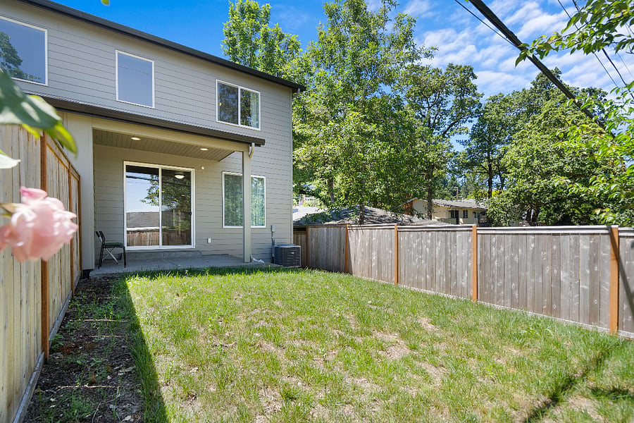 Furnished Finder property 1013446_1 photo 34