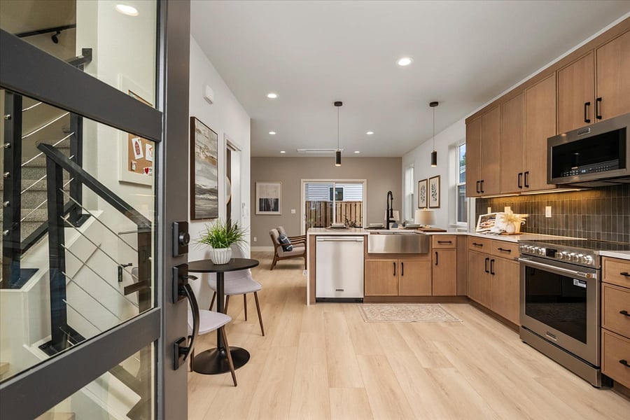 Furnished Finder property 1013524_1 photo 3