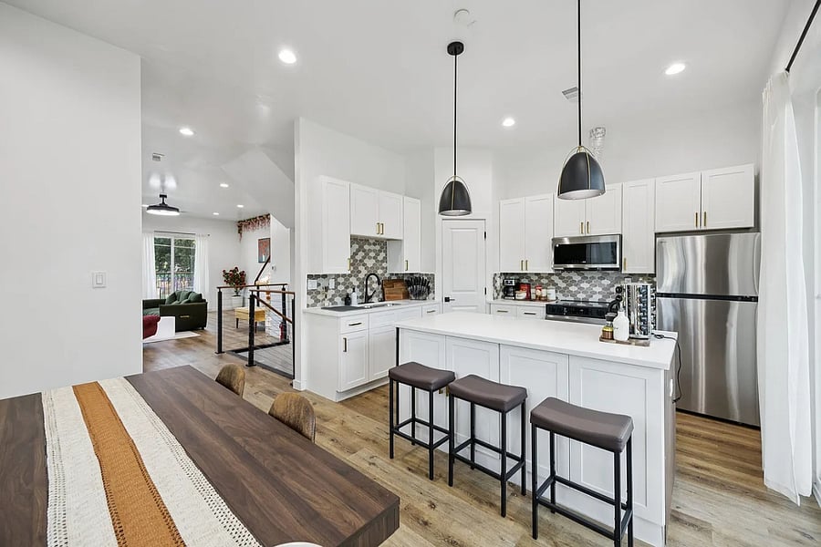 Furnished Finder property 1013546_1 photo 3