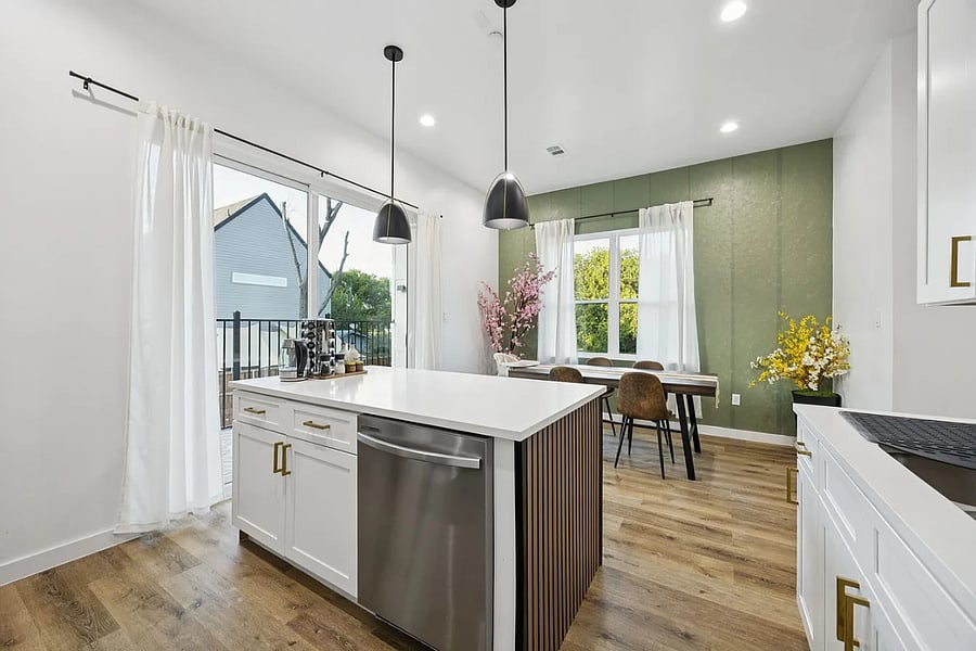 Furnished Finder property 1013546_1 photo 11