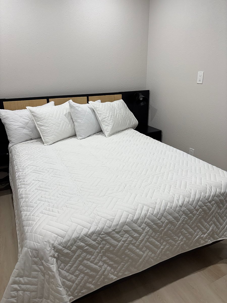 Furnished Finder property 1013547_1 photo 6