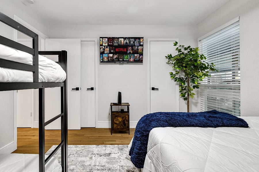 Furnished Finder property 1013550_1 photo 25