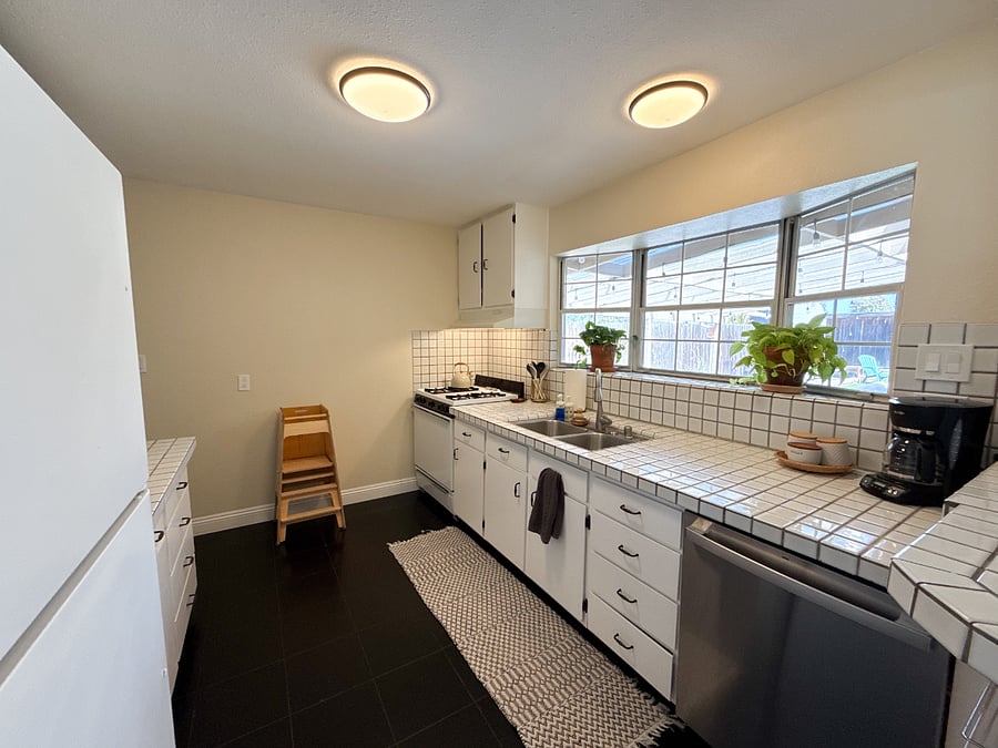 Furnished Finder property 1013570_1 photo 22