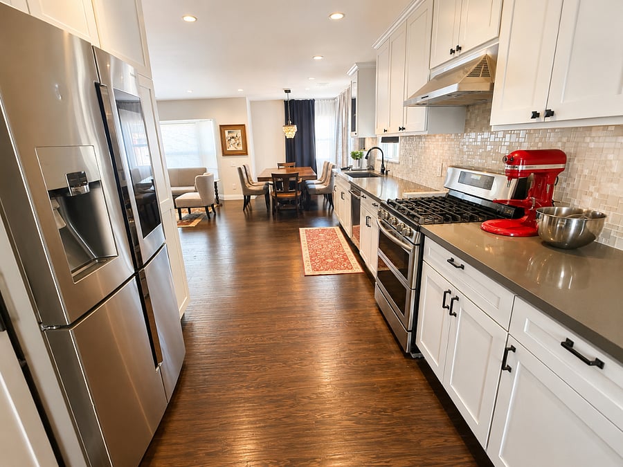 Kitchen with appliances