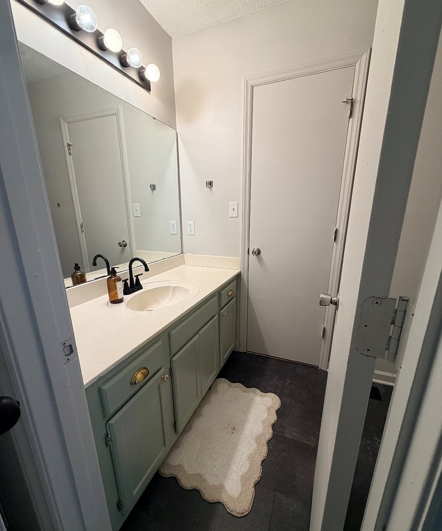 Furnished Finder property 1013600_1 photo 20