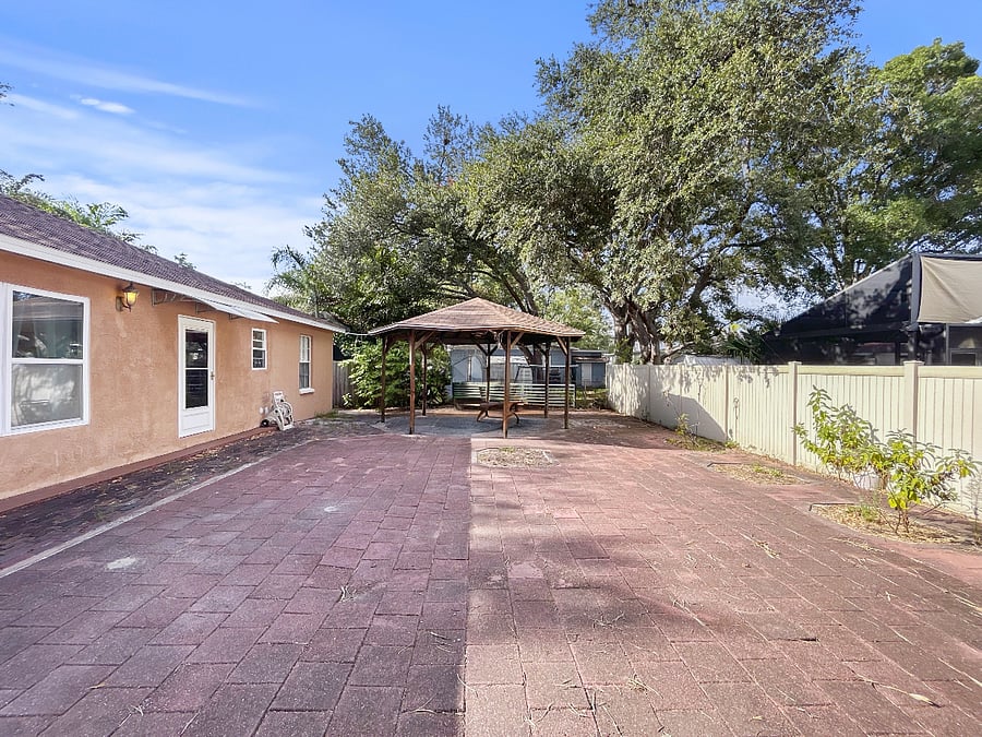 Furnished Finder property 1013601_1 photo 14