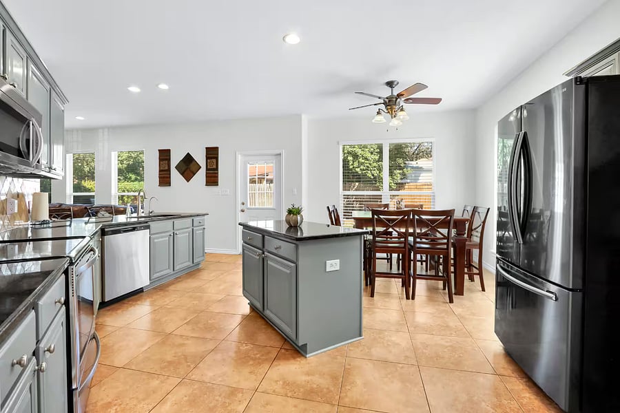 Furnished Finder property 1013635_1 photo 34