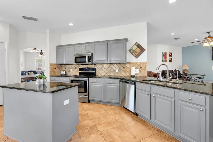 Furnished Finder property 1013635_1 photo 36